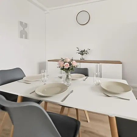 T4 Moderne Et Convivial En Centre-ville * Amiens