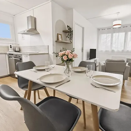 Apartment T4 Moderne Et Convivial En Centre-ville Amiens