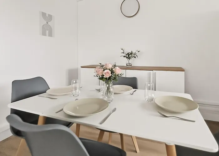 T4 Moderne Et Convivial En Centre-ville * Amiens