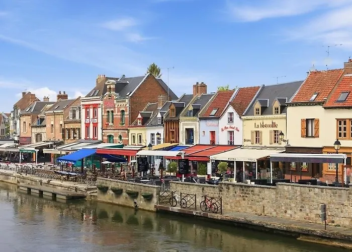 Apartment T4 Moderne Et Convivial En Centre-ville Amiens
